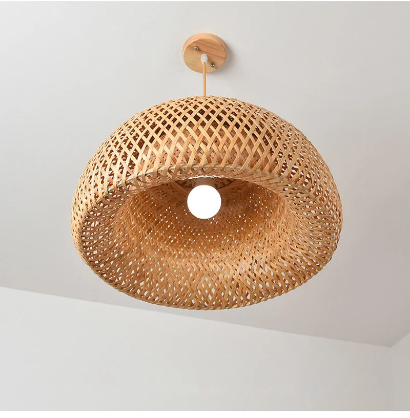 Luminária de Bambu Artesanal – Elegância e Aconchego Natural
