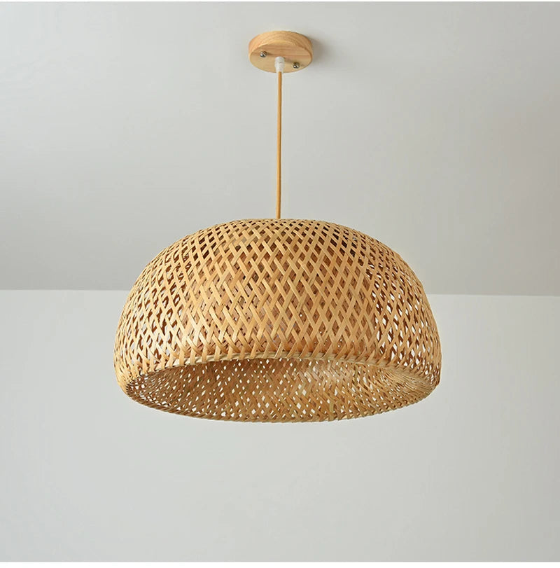 Luminária de Bambu Artesanal – Elegância e Aconchego Natural